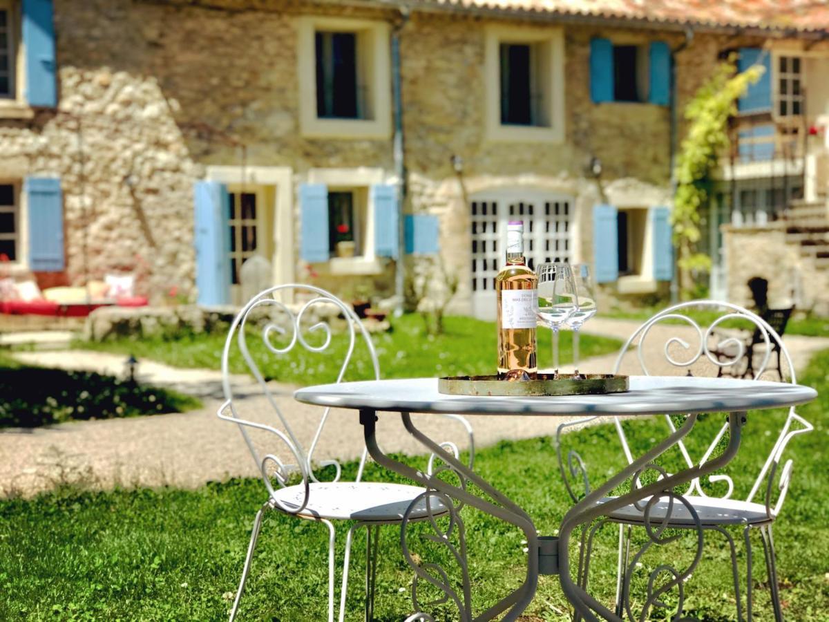 Bed and Breakfast Domaine De La Brave Pernes-les-Fontaines Exterior foto